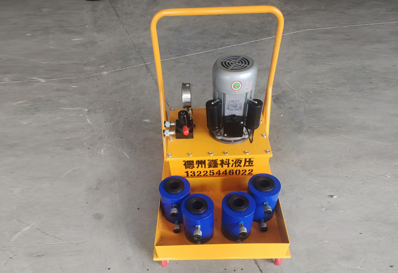 液压夹紧器